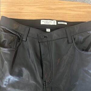 Abercrombie & Fitch Black vegan leather Ultra High Rise 90s Straight